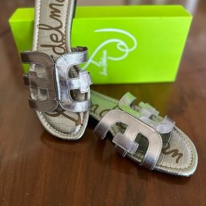 NEW Sam Edelman Bay Slide sandals. Metallic silver